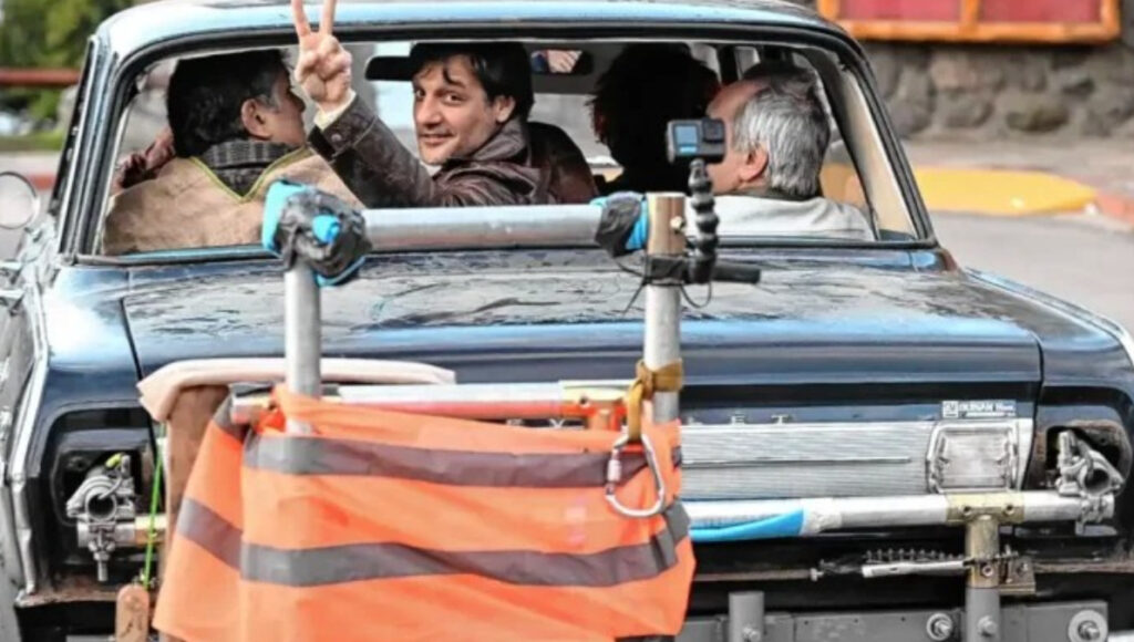 Rodrigo de la Serna protagoniza la nueva serie de Netflix sobre la vida del violento Aníbal Gordon, que es filmada en Ingeniero Maschwitz.