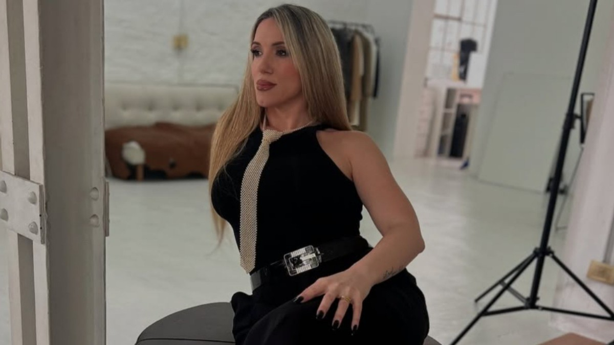 El expresidente Alberto Fernández estuvo en el stream de "Personas, no Partidos", en una extensa entrevista con su conductora, Romina Cheij, ex conejita de Playboy.