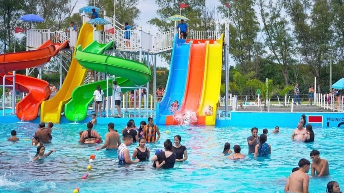 Para ir gratis al Parque Acuático de Villa Albertina, en Lomas de Zamora, los vecinos deben realizar una reserva previa en forma on line.