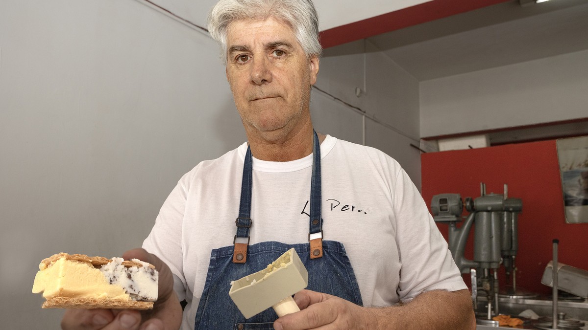 Avellaneda, La Perla, heladería