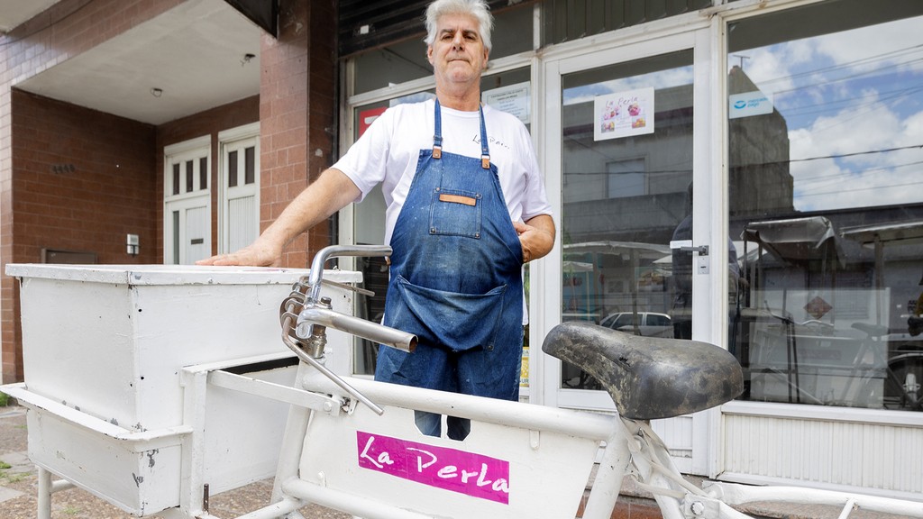 Avellaneda, La Perla, heladería
