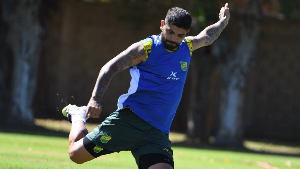 Ever Banega, Defensa y Justicia