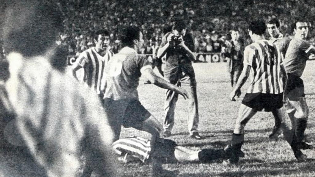 Independiente, Estudiantes