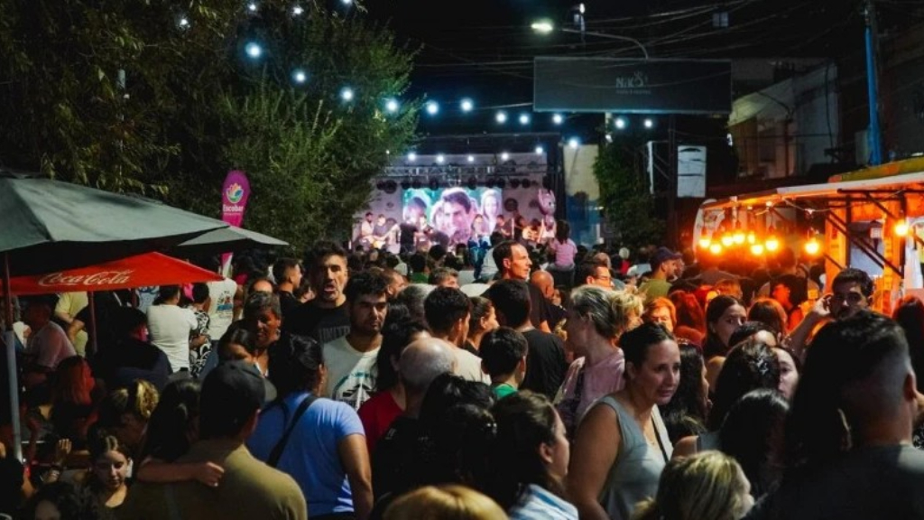 Por un lado, regresará la Peatonal Ochentosa en Belén de Escobar. Por otro, se desarrollará una nueva edición de la Fiesta de la Cerveza en Ingeniero Maschwitz.