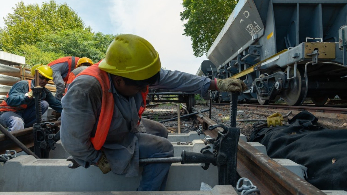 Las obras en el ramal Tigre del tren Mitre siguen sin descanso a la espera de reabrir el servicio el próximo 28 de febrero.