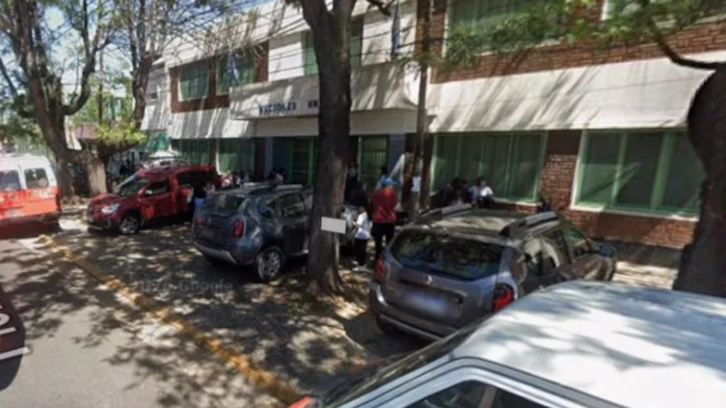 El Colegio Naciones Unidas, emblemática institución educativa de gestión privada ubicada en avenida Fleming 973, en Martínez, anunció el cierre definitivo