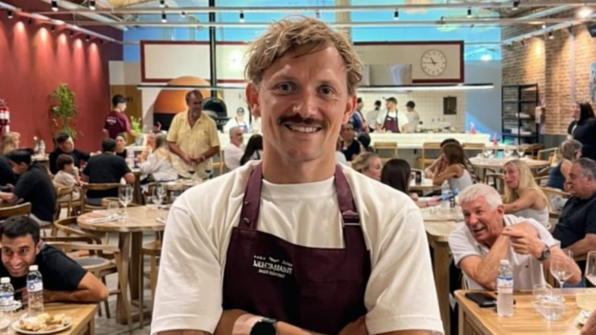 Facundo Pomponio, pizzaiolo certificado y fundador de Michele, abrió su segundo espacio y eligió Quilmes para deleitar a todos con la mejor pizza napolitana de Buenos Aires.