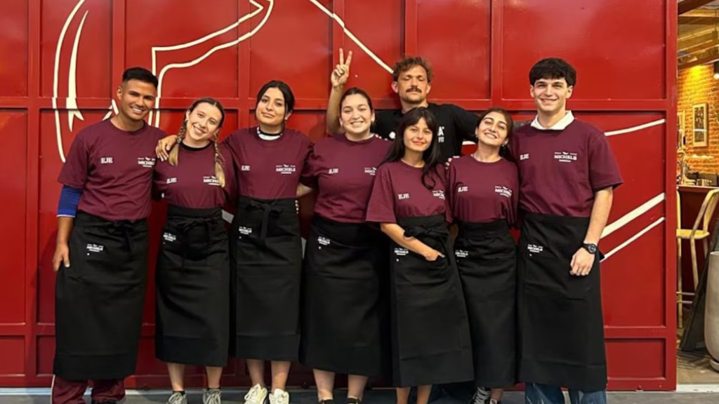 Facundo Pomponio, pizzaiolo certificado y fundador de Michele, abrió su segundo espacio y eligió Quilmes para deleitar a todos con la mejor pizza napolitana de Buenos Aires.