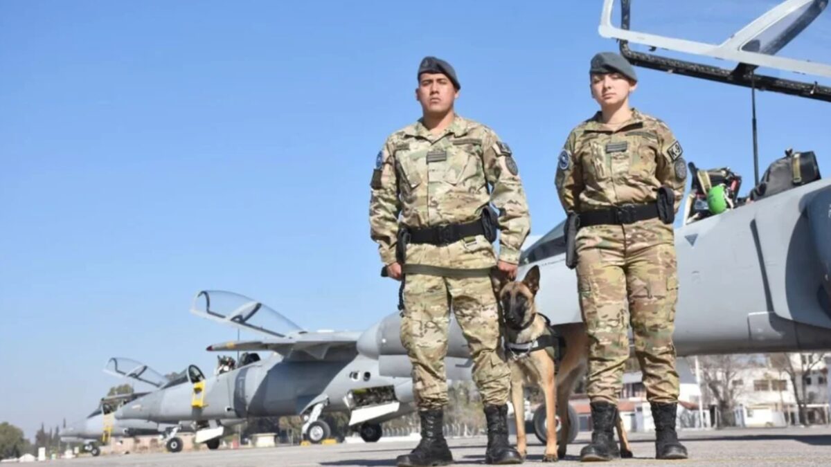 Base Aérea de Morón, soldados voluntarios