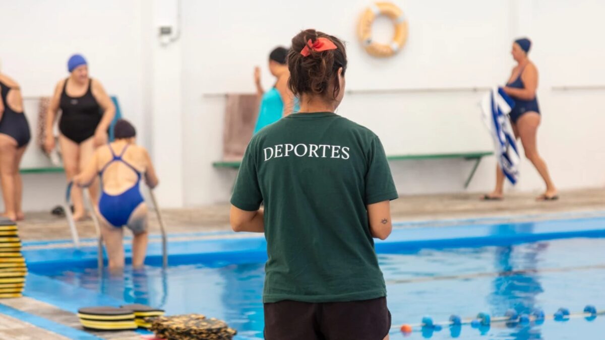 San Isidro, Escuelas de Natación