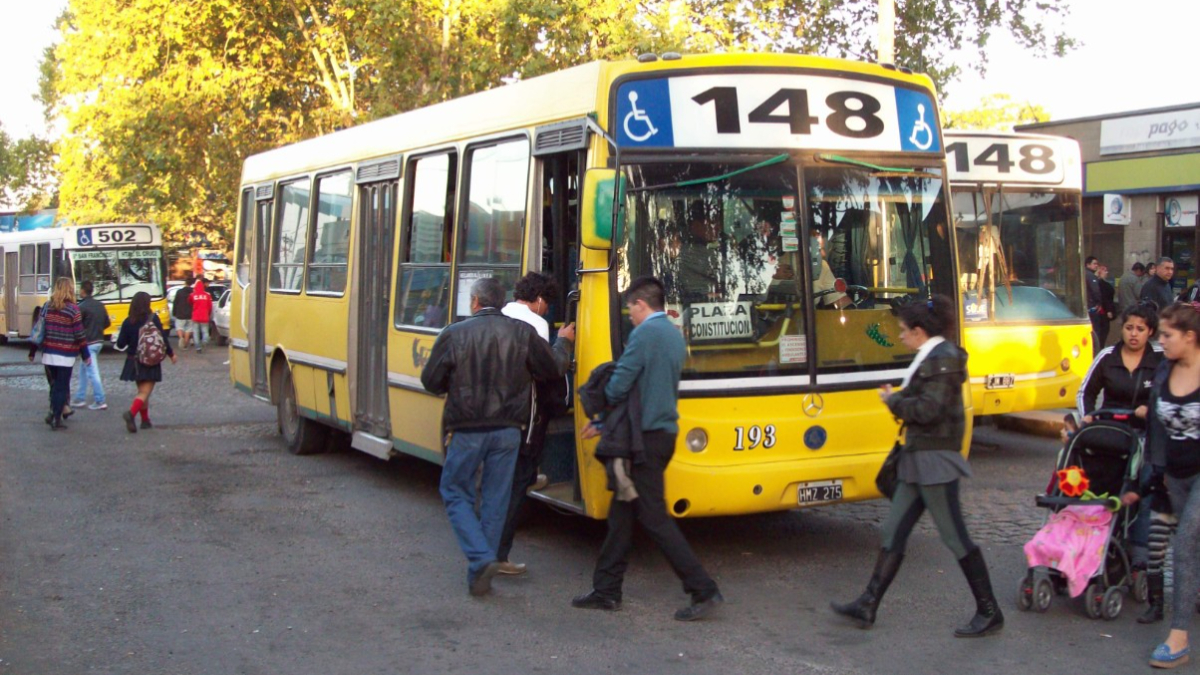 La línea 148 de colectivos fue fundada en 1943. Era un emblema del transporte público del Sur del Conurbano.