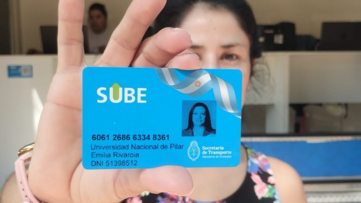 Los alumnos de la Universidad de Pilar ya cuentan con un boleto estudiantil que tiene un valor por viaje inferior a un peso.