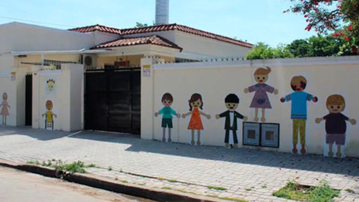 Casa MANU, Monte Grande, feria americana