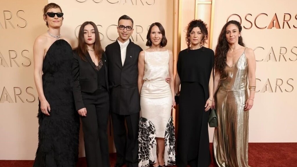 Vicente López, Hollywood