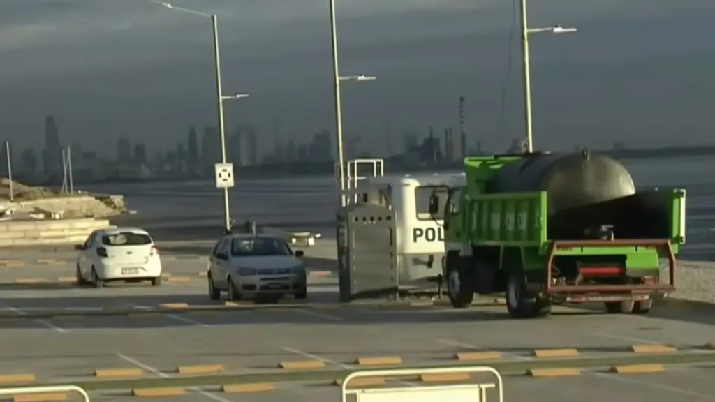 Alcides Ledesma (47) y José Luis Herrera, dos amigos y habituales pescadores de la zona de Avellaneda, salieron en kayak el domingo y aun no regresaron.