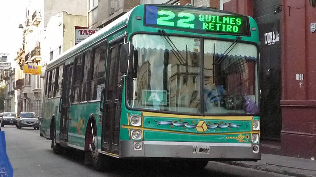 Línea 22, colectivos, Quilmes, Retiro