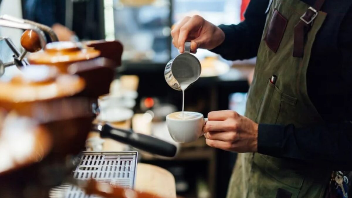 Tres de Febrero, Experiencia Café