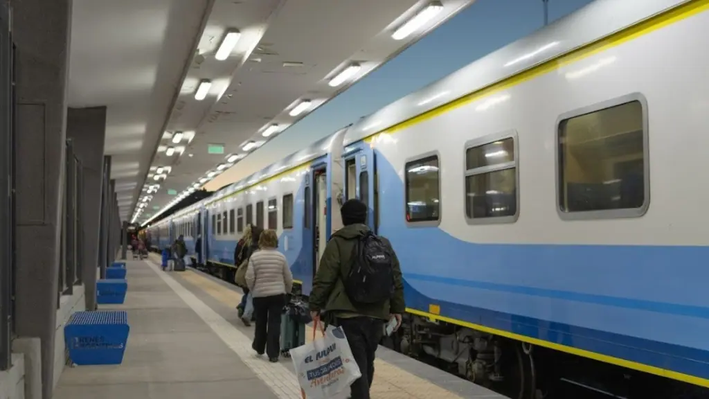 El nuevo servicio diferencial entre Once-Haedo-Moreno del tren Sarmiento cuesta $ 2.600 y no funciona todos los días.