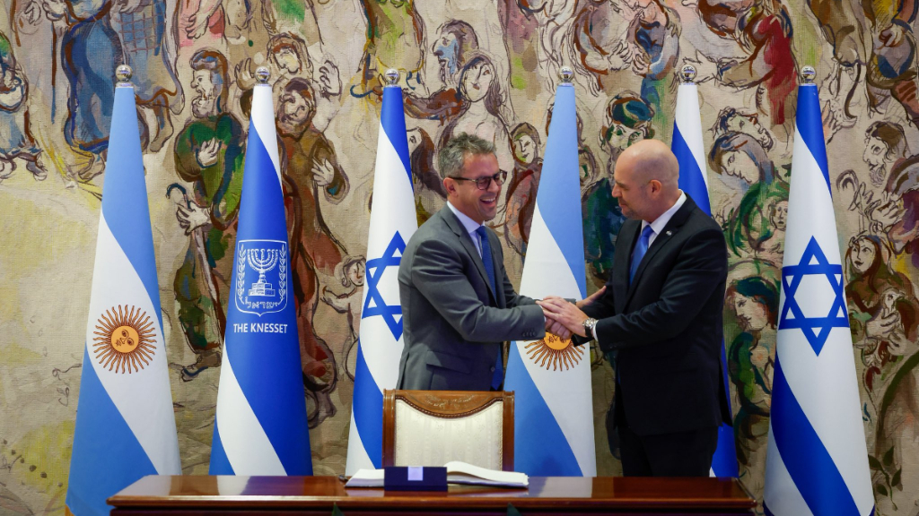 Martín Menem, Parlamento de Israel, Knéset