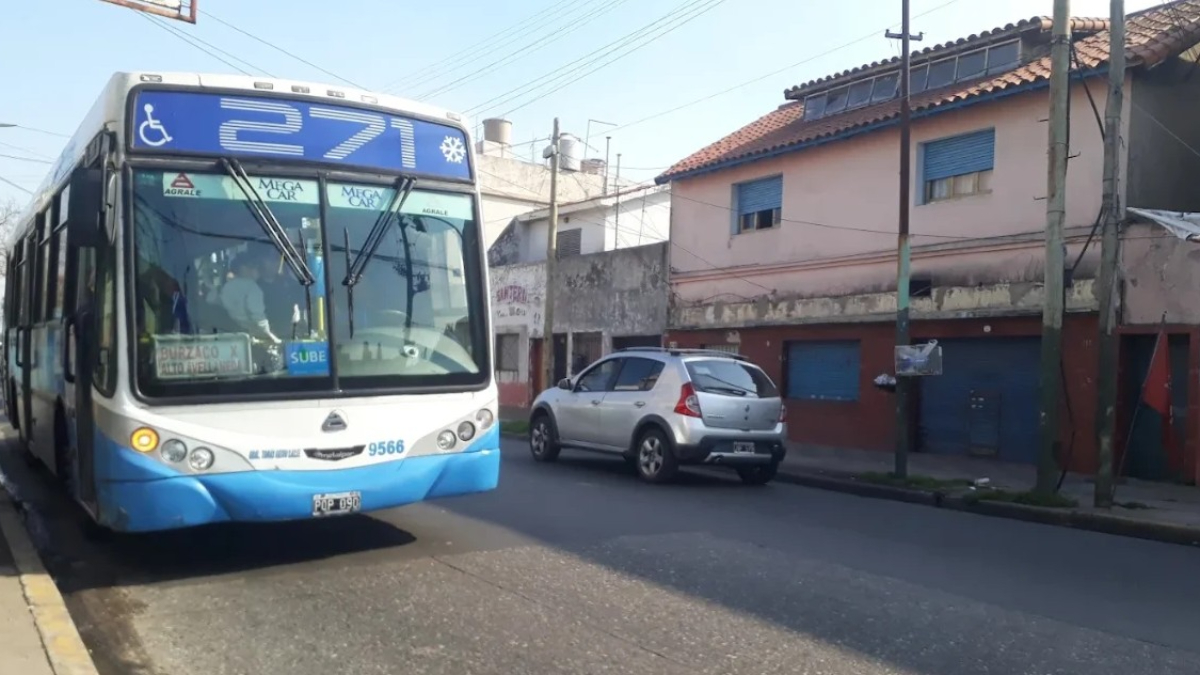Un chofer de la línea 271 de colectivos quedó detenido acusado de arrollar a un ladrón que lo había asaltado en Villa Fiorito.