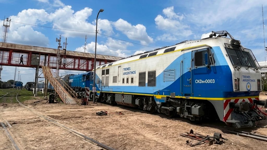 Aire acondicionado, baños y coche comedor: así es el tren premium que une José C. Paz con retiro sin paradas