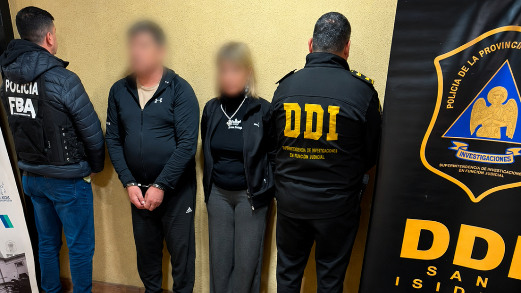El ex gendarme Luis Ayala, detnido junto a su pareja, presunta cómplice del asesinato del comerciante chino.