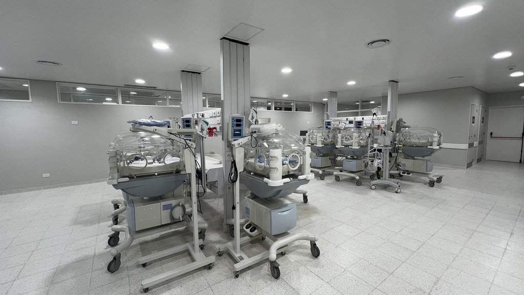 Sujarchuk, Milei, Hospital del Bicentenario, maternidad