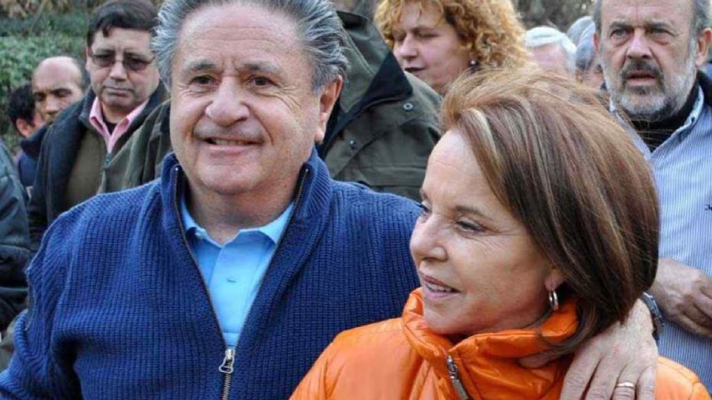 Se produjo un tiroteo frente a la casa en la que viven Eduardo y Chiche Duhalade en Lomas de Zamora.
