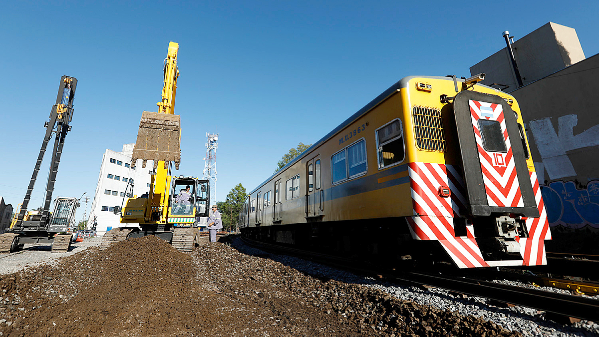 Renovarán cuatro estaciones del tren Urquiza