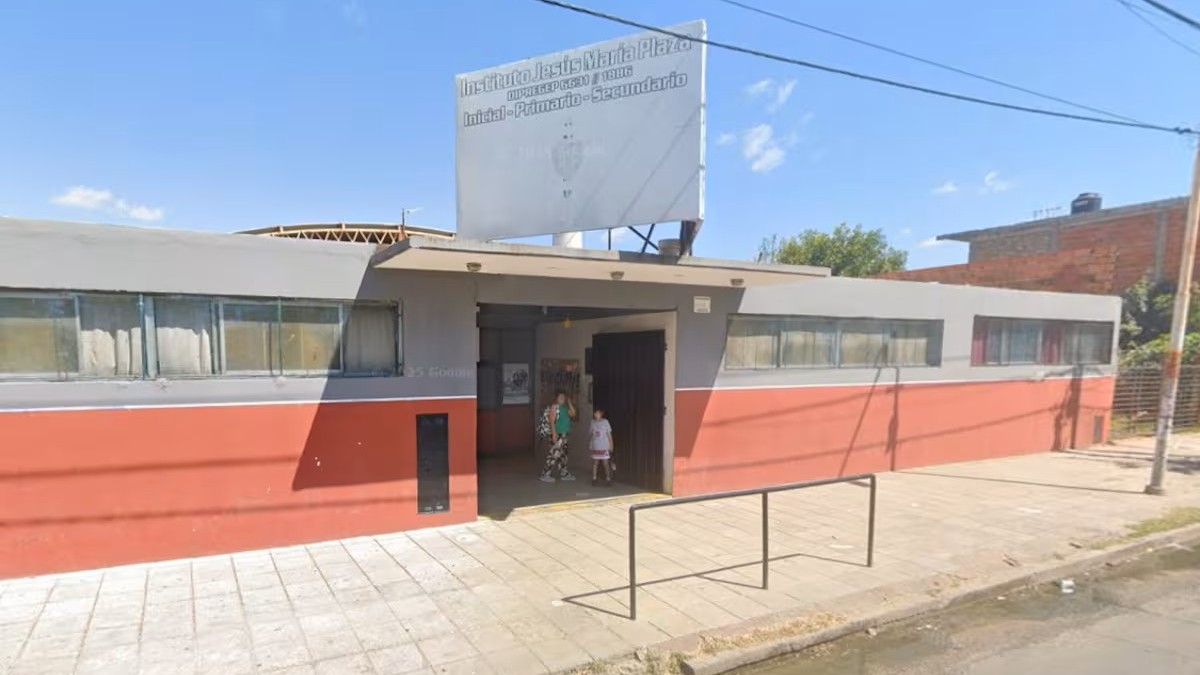 La Matanza, colegio, arma