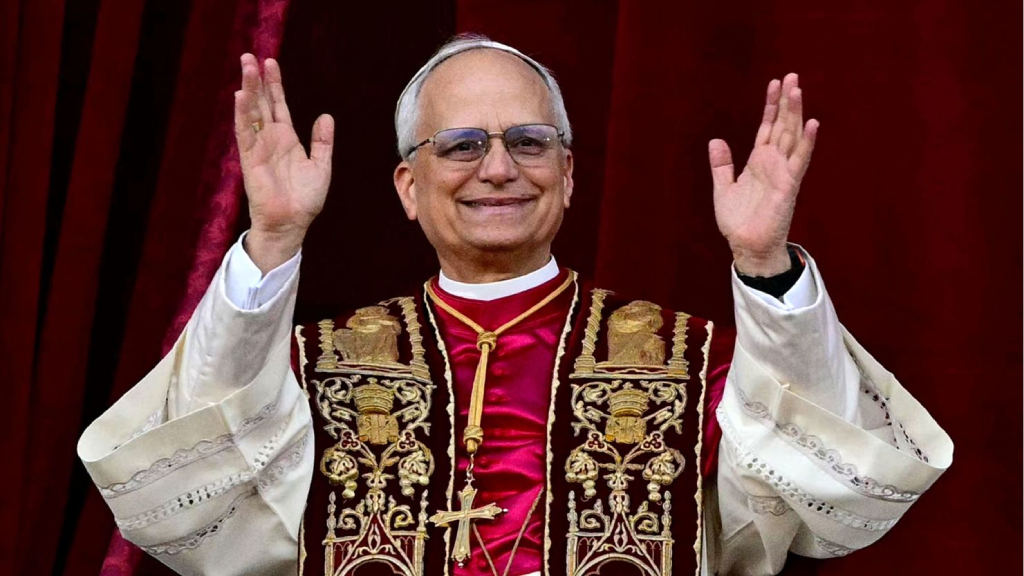 El monseñor es un enviado especial del papa León XIV.