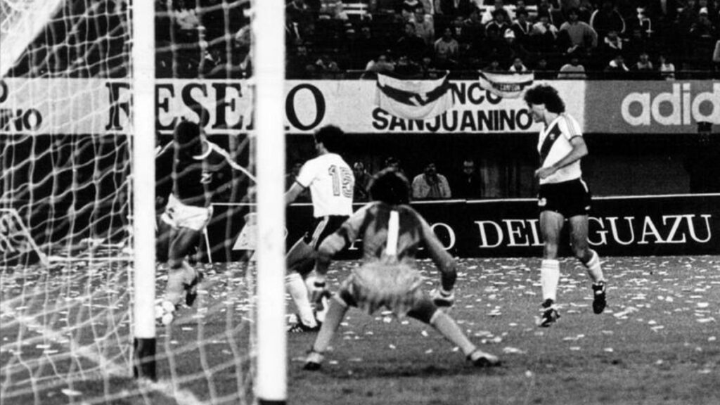 River Plate, Argentinos Juniors, Copa Libertadores 1986