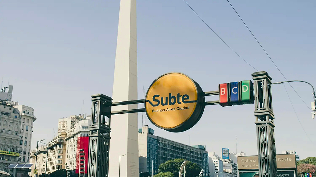 El subte aumenta un 3.6% en octubre.