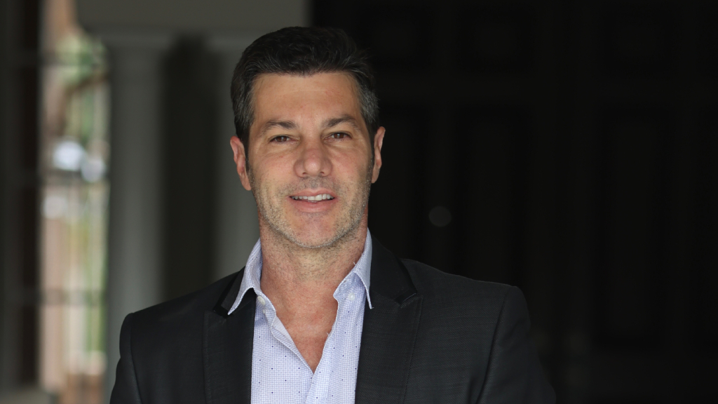 El desarrollador inmobiliario Nico Repetto está a cargo de la construcción del teatro.