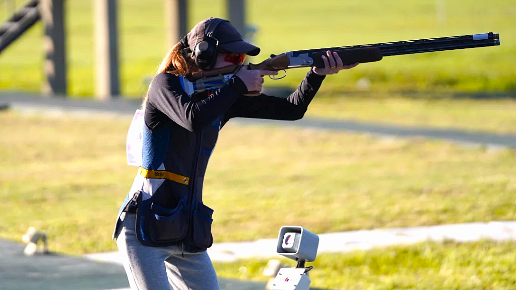 Mara Kucharski es de olivos y ganó la medalla de oro en tiro en los Juegos Suramericanos.